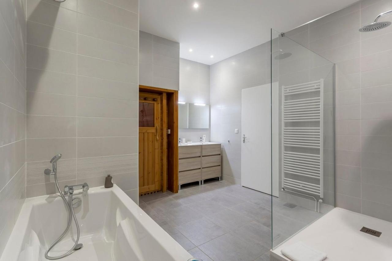 The Old Lyon Sauna 6 People المظهر الخارجي الصورة